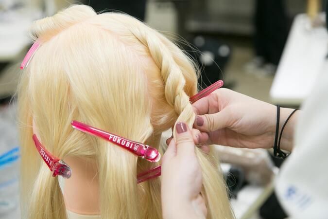 福岡美容専門学校北九州校