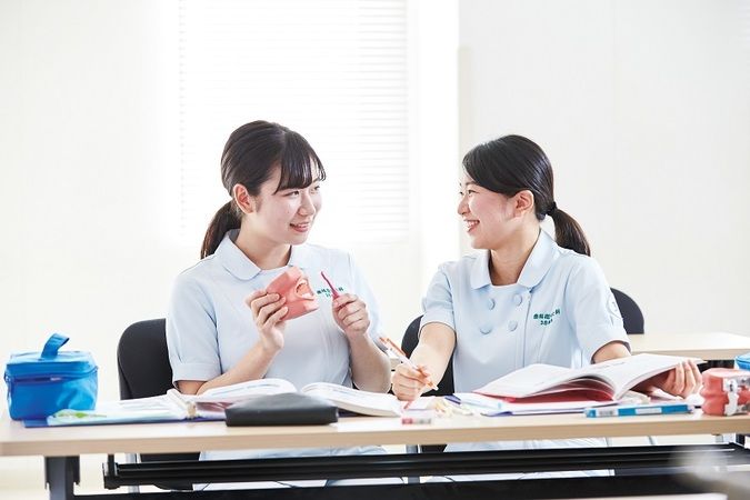 博多メディカル専門学校