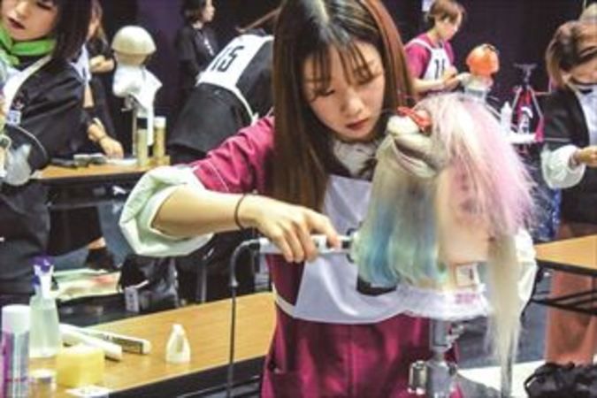 福岡ビューティーアート専門学校