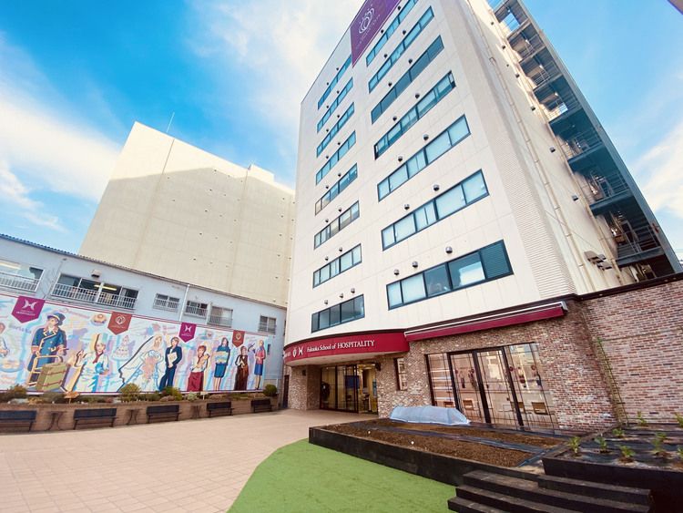 キャリナリー福岡ホテル・ウェディング＆製菓調理専門学校画像