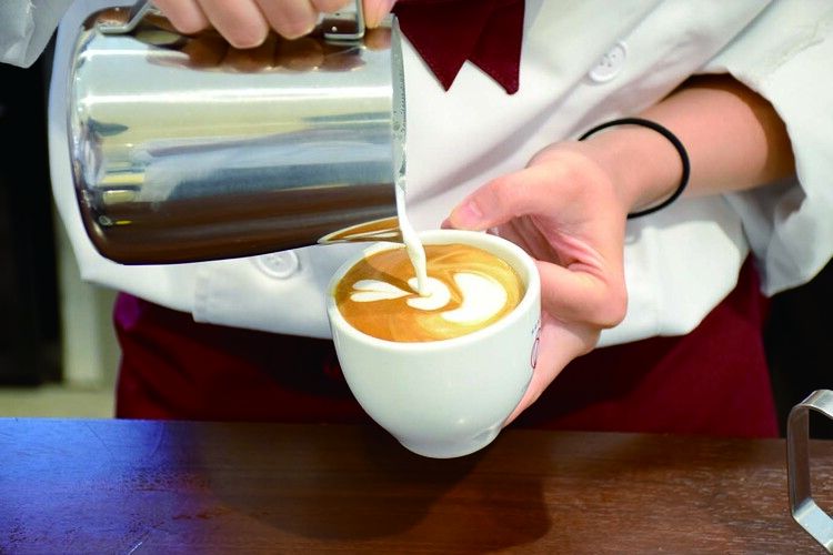 キャリナリー福岡ホテル・ウェディング＆製菓調理専門学校画像