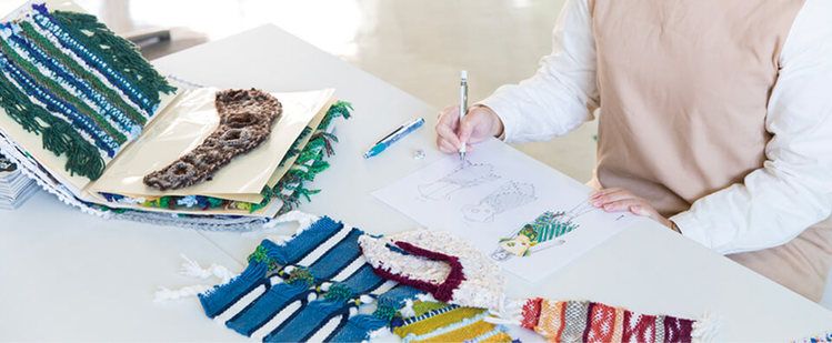 香蘭ファッションデザイン専門学校画像