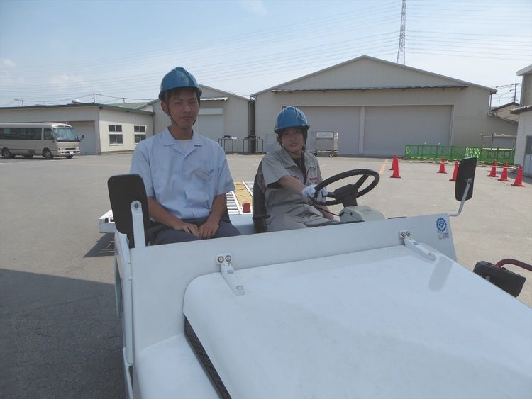 佐賀工業専門学校画像