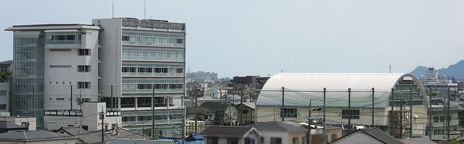 城南静岡高等学校外観画像