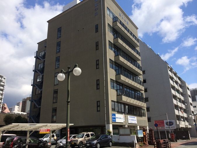 専門学校湖東カレッジ唐人町校