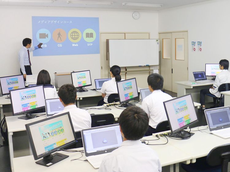 九州技術教育専門学校画像