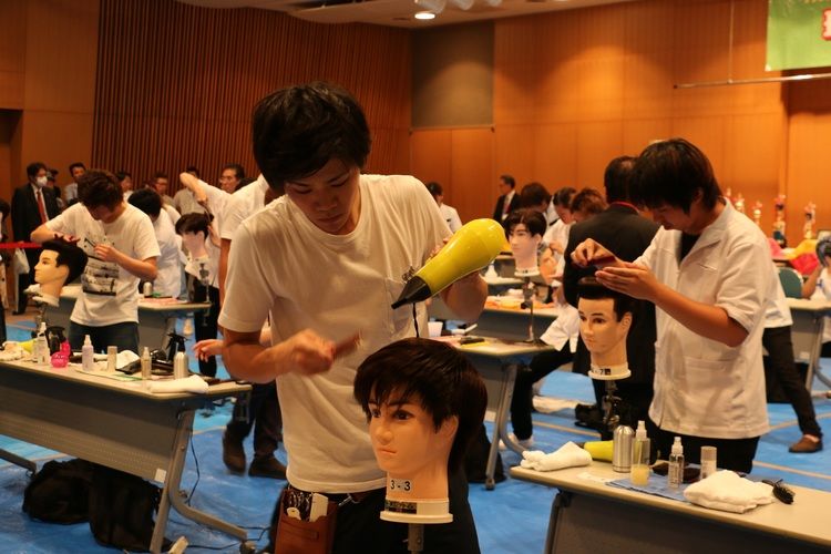 熊本高等理容学校画像