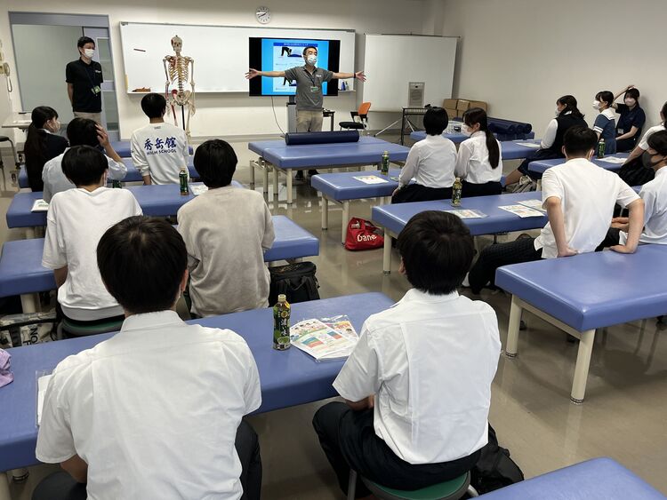 熊本駅前看護リハビリテーション学院画像