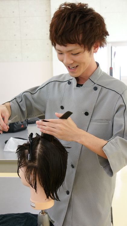 八代実業専門学校画像