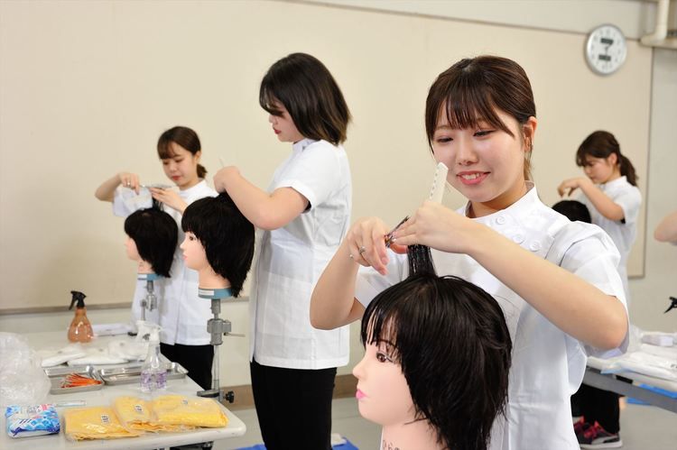 鹿児島レディスカレッジ画像