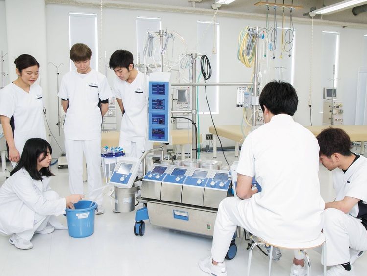 沖縄医療工学院画像