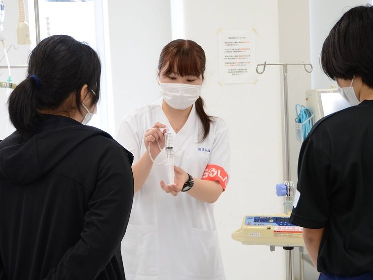 沖縄医療工学院画像