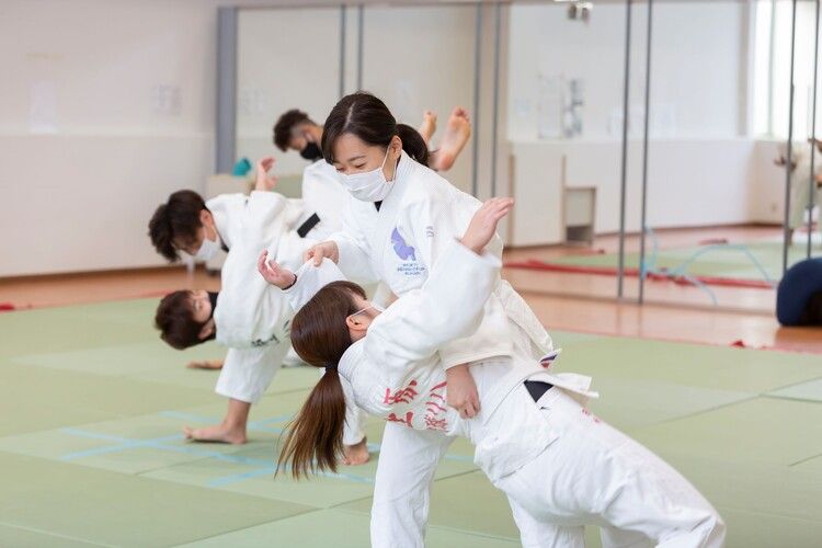 琉球リハビリテーション学院画像