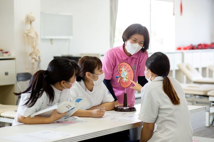 琉球リハビリテーション学院画像