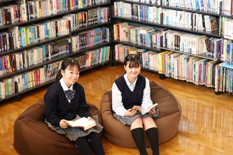 立川女子高等学校画像