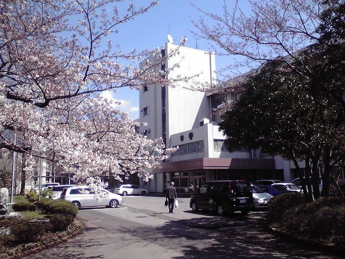 千葉高等学校外観画像