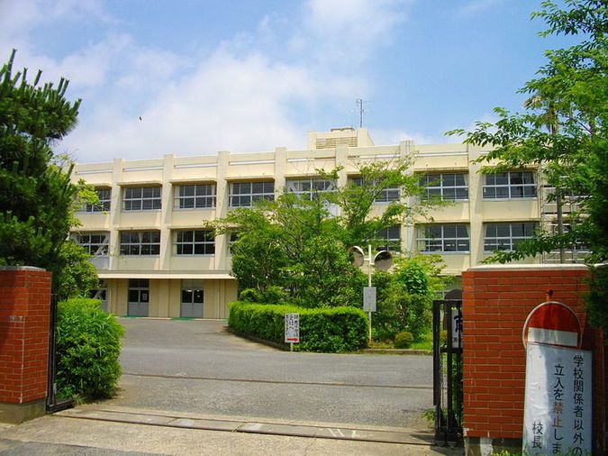 東総工業高等学校外観画像