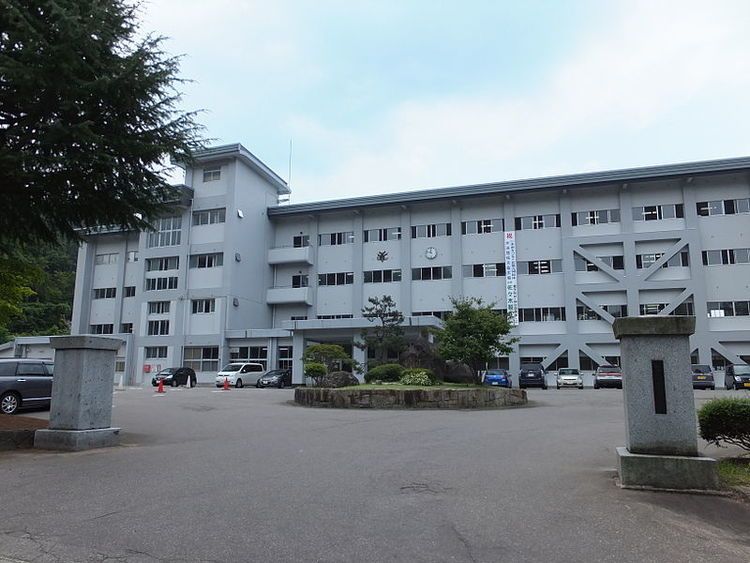 湯沢高等学校画像