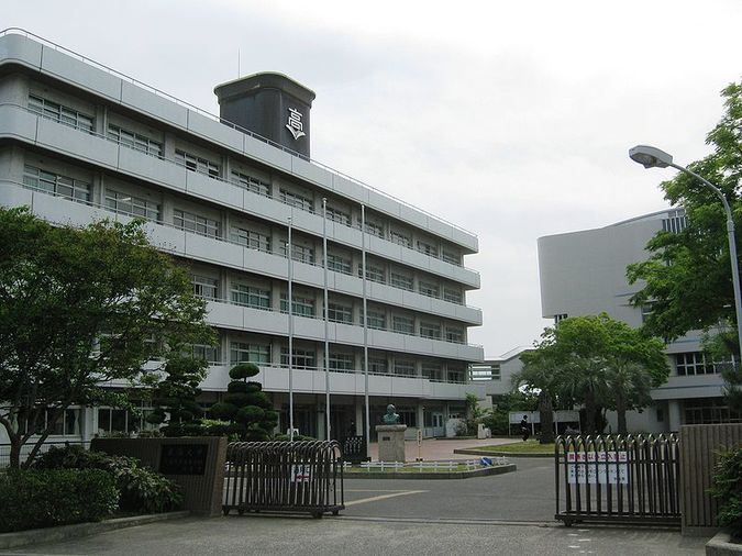 東海大学付属大阪仰星高等学校外観画像