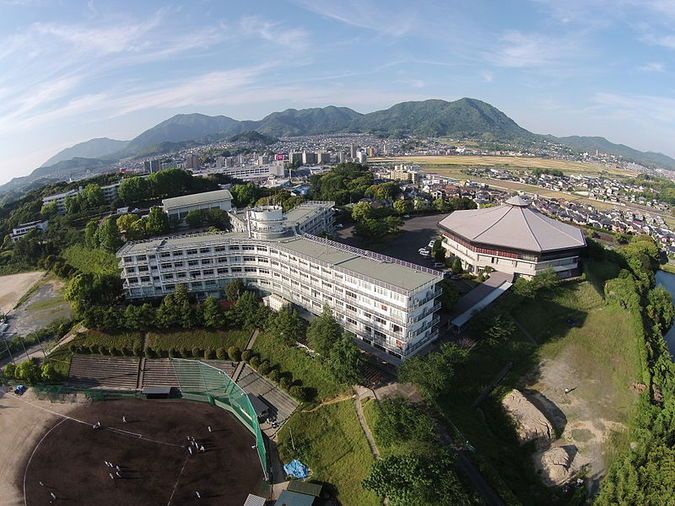 東海大学付属福岡高等学校外観画像