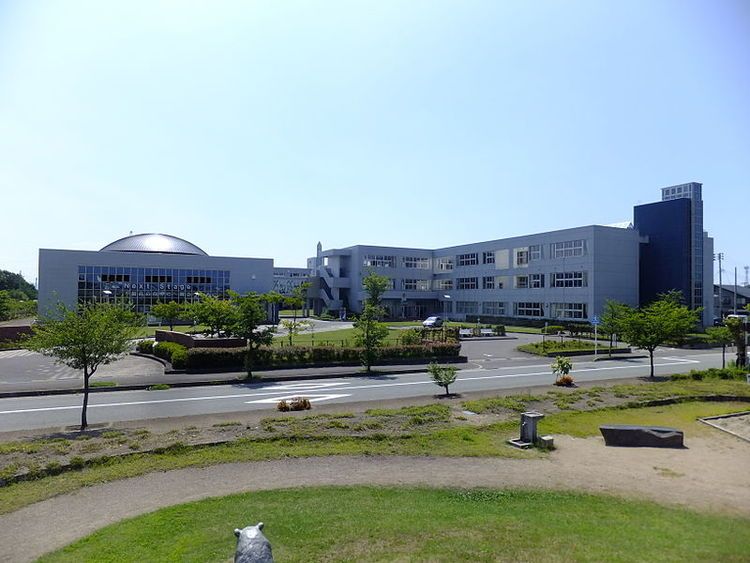 秋田市立御所野学院高等学校画像