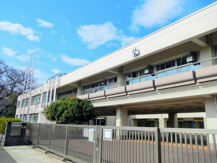 小金井北高等学校画像
