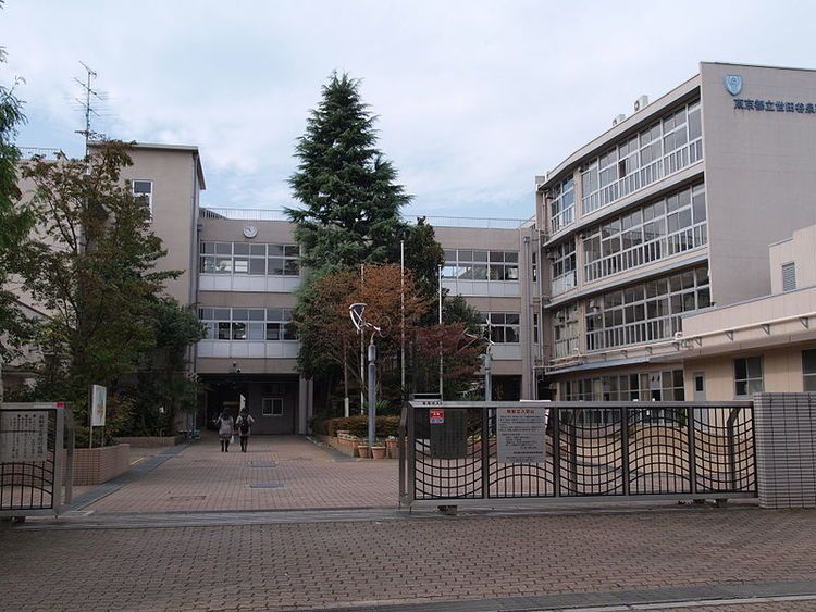 世田谷泉高等学校画像