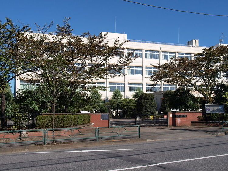 羽村高等学校画像
