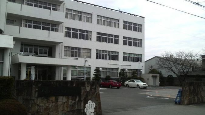 徳島中央高等学校外観画像