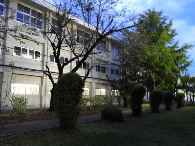 長野工業高等学校外観画像
