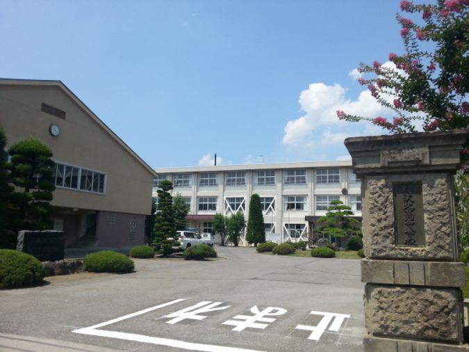 野沢北高等学校外観画像