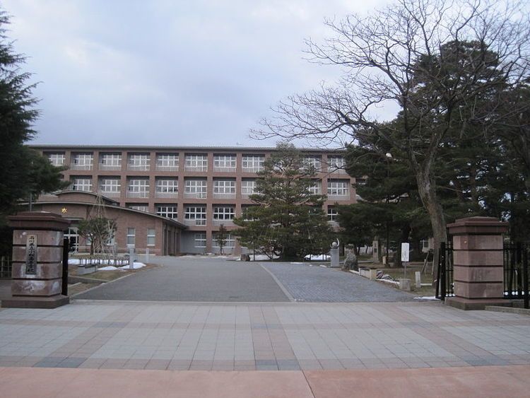 小松高等学校画像