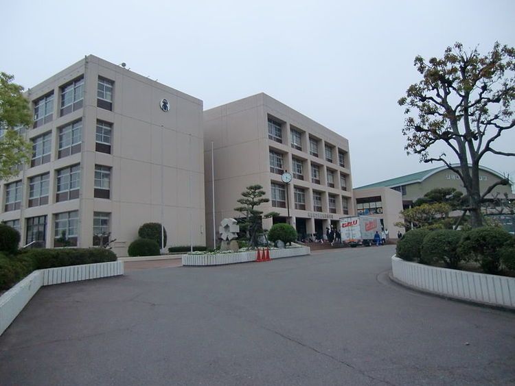 播磨南高等学校画像