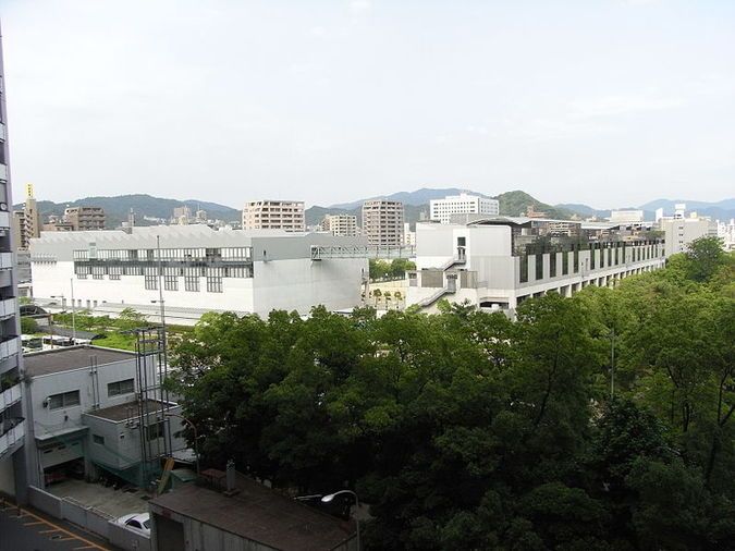 広島市立基町高等学校外観画像