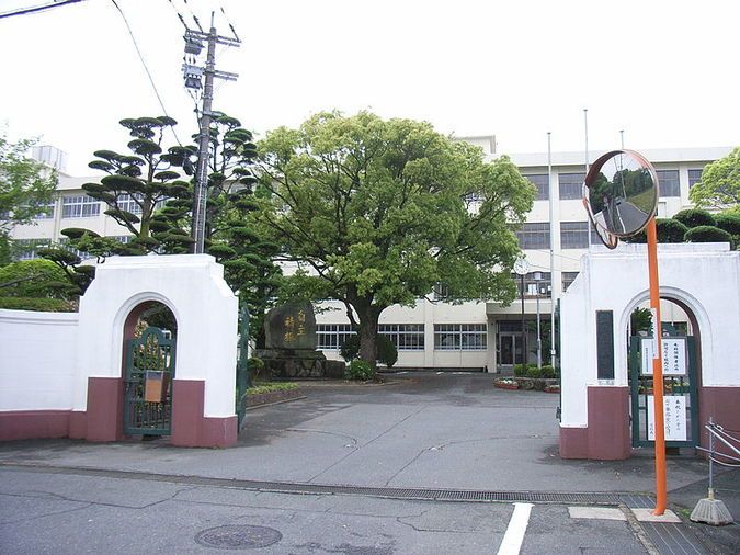 糸島高等学校外観画像