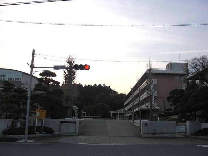 太田西山高等学校外観画像