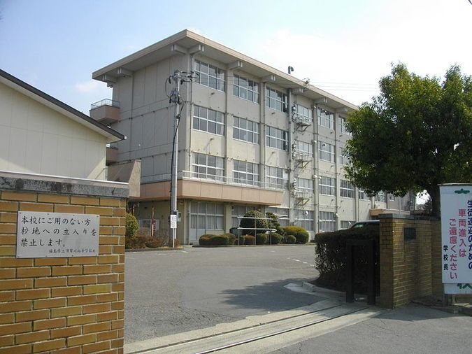 【閉校】須賀川高等学校外観画像