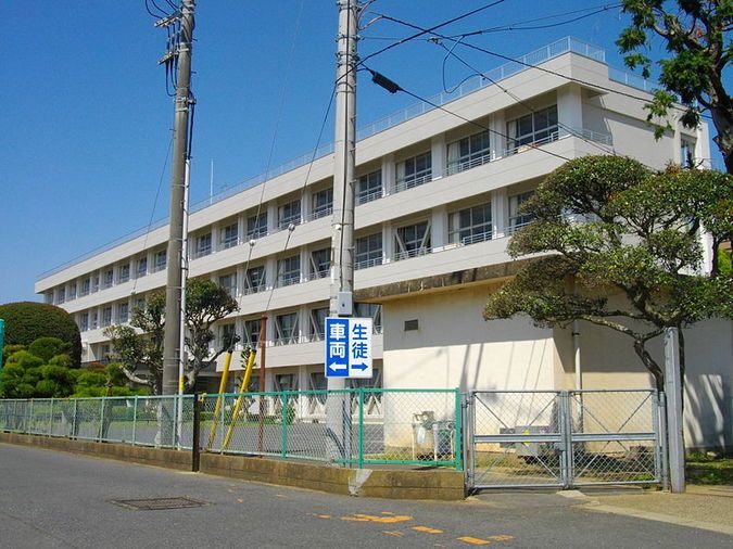 鹿島高等学校外観画像
