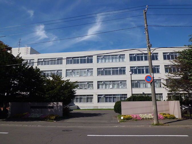 札幌東高等学校外観画像