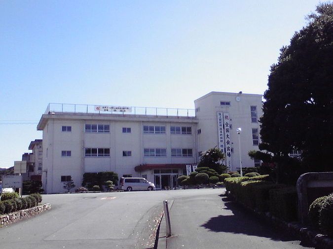 宇治山田商業高等学校外観画像