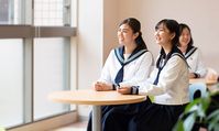 和洋国府台_女性の自立.jpg