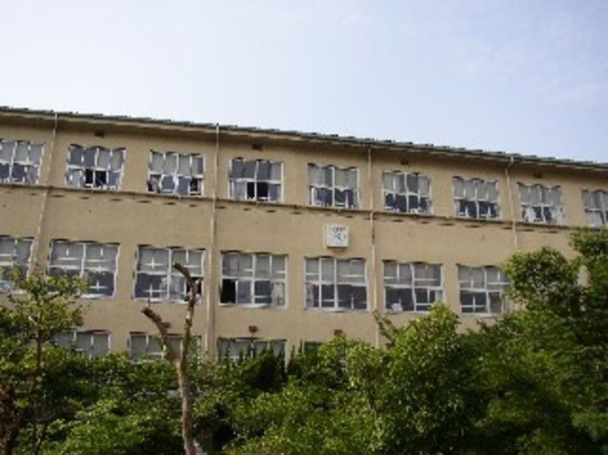 大阪教育大学附属高等学校天王寺校舎外観画像