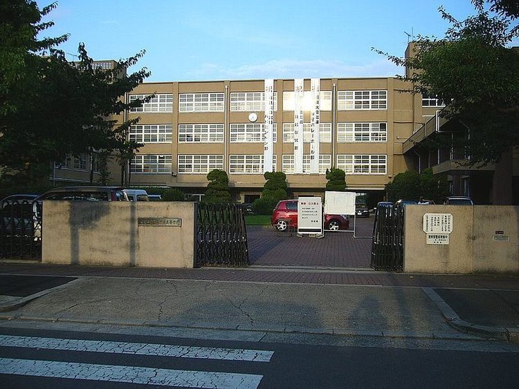 大阪市立鶴見商業高等学校画像