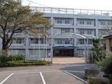 日本工業大学駒場中学校外観画像
