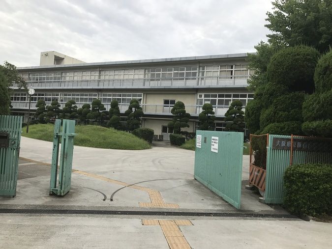 阪南高等学校外観画像