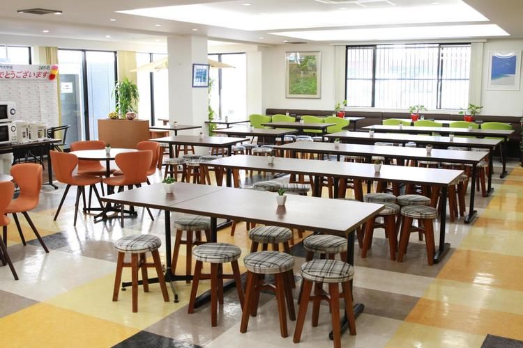 国際貢献専門大学校画像