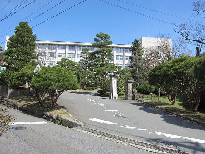 長野西高等学校外観画像
