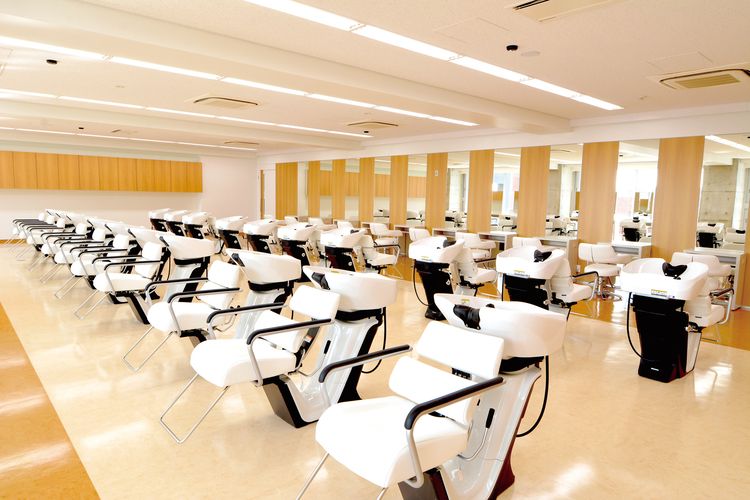 ジェイヘアメイク美容専門学校画像