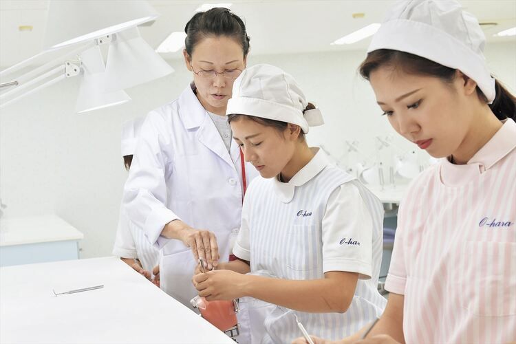 大阪歯科衛生学院専門学校画像