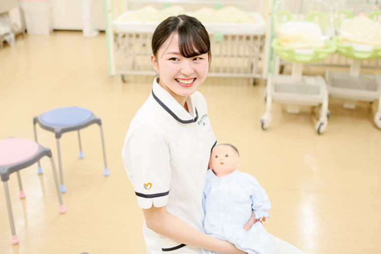 鳥取市医療看護専門学校画像